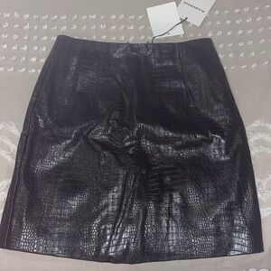 black leather skirt